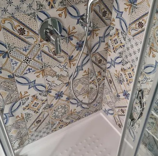 Della Pace, Classy & Charming - Renovated Rome