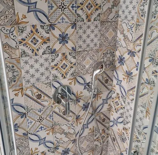 Della Pace, Classy & Charming - Renovated דירה רומא