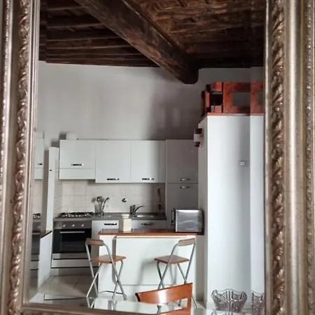 Della Pace, Classy & Charming - Renovated *