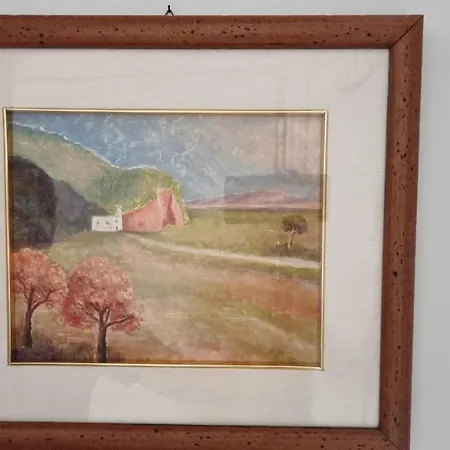 Della Pace, Classy & Charming - Renovated *